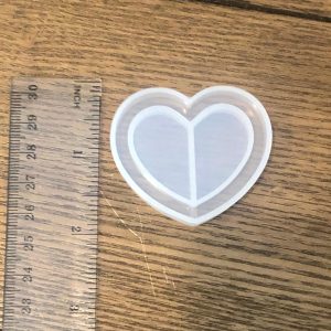 x Heart shaker silicone mold or precut transparency sheets (Mold)
