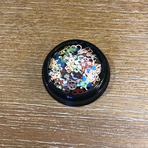 Multi shape embelishments nail - Image 3