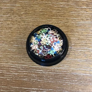 Multi shape embelishments nail - Image 3