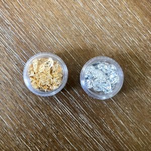 Gold or Silver flake foil sheet (Gold)