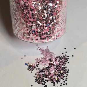 Chunky light pink glitter appx 30g - Image 3