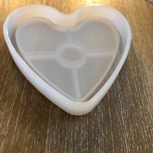 Alternative view of x Heart trinket silicone coaster mold