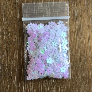 53# and 54# Pink and White flower glitter 1tsp (Pink 54) - Image 3