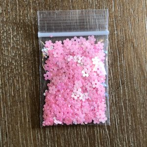 53# and 54# Pink and White flower glitter 1tsp (Pink 54) - Image 2