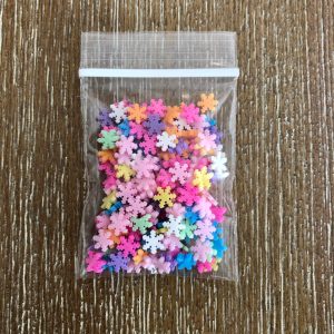199# Pastel Clay snowflake Slices Embellishments 5g