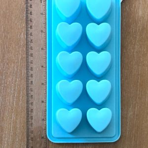 Alternative view of x 10 cavity shiny mini heart or star mold from Daiso (star)