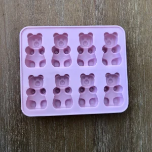 x New Light Pink 8 cavity silicone gummy bear mold - Image 2