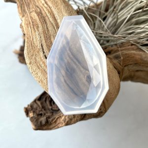 Single gem pendant silicone mold