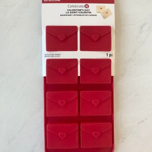 Michaels Store Valentine's Day envelope with heart silicone mold
