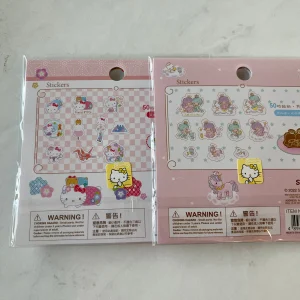 X3 2022 Paper sticker flakes (Kuromi) - Image 3