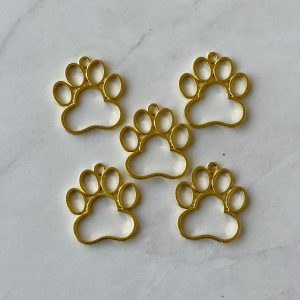 Open bezel paw pendant