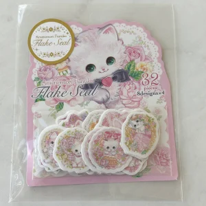Y33 Cat Paper sticker flakes