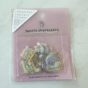 Y33 2023 Characters Flakes 40 Pieces (Right Purple) - Image 2