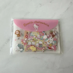 Y25 2023 sticker flakes (Pompom) - Image 2