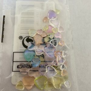 Clear Multisize Tiny heart embellishments 50 pieces - Image 4