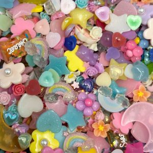 7# Grab bag of 3.5oz of mixed cabochon embellishment flatback charms (2oz) - Image 6