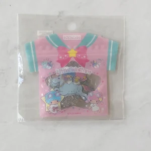 Alternative view of V12-V33 2021 T-Shirt Sticker Flakes (Characters V12)