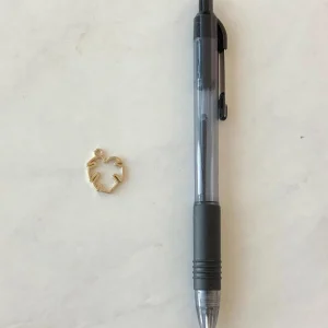 Alternative view of Open bezel leaf pendant