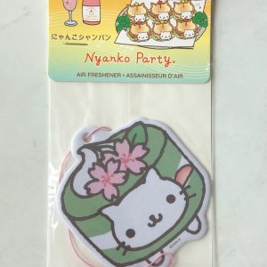 Alternative view of I6 Daiso Nyanko air freshener green tea scent (Left - Nyanko party)