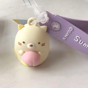 I4 Sumikkogurashi 3D PVC keychain (Left - cherry) - Image 4