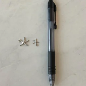 Alternative view of Open bezel starfish pendant