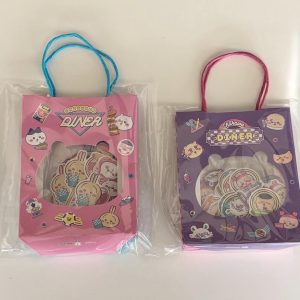 H18 Chiikawa diner bag sticker flakes (Right - purple)